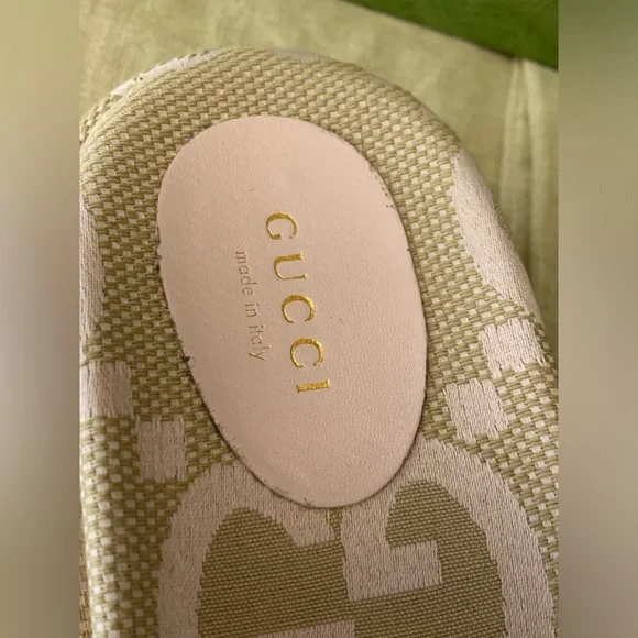 Sold✨Spanking BRAND NEW GUCCI SANDALS✨✨✨ - Picture 6 of 15